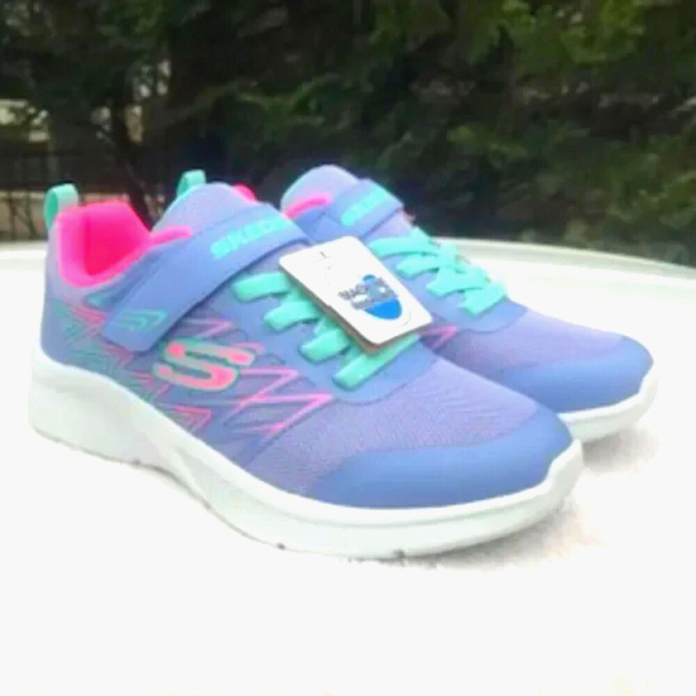 Texlor w/ Microspec Plus Swirl Sneakers . Boy's Size: 4 . Skechers . New in Box